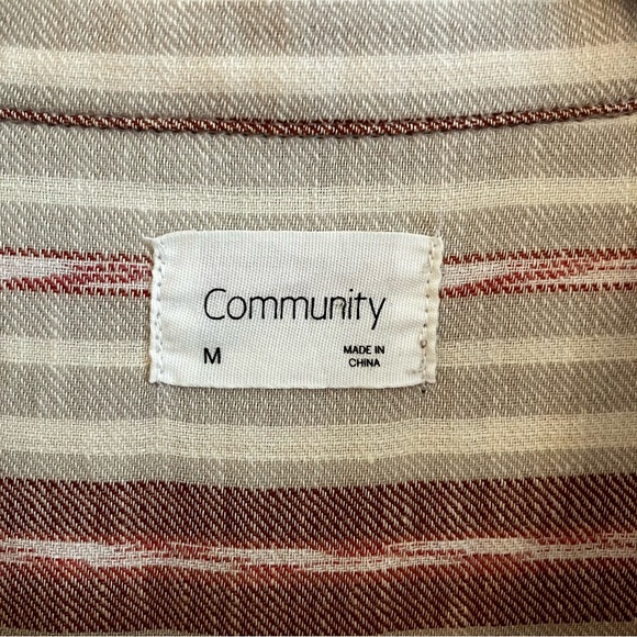 Community Button Up Baggy Shirt - Picture 6 of 7
